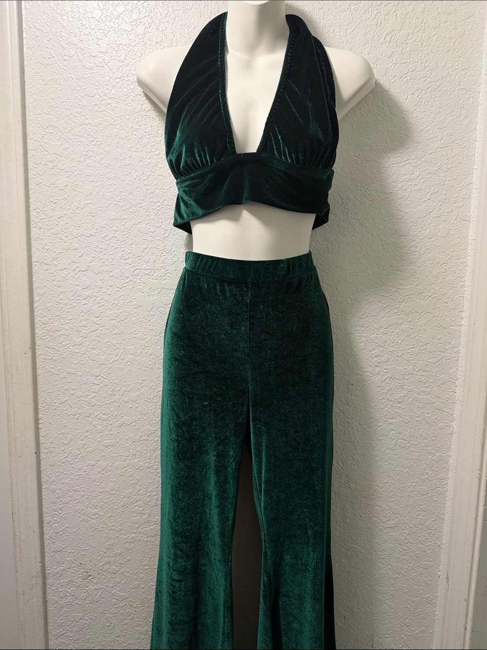 SHEIN Emerald Green Velvet Halter Top with Wide-Leg Pants